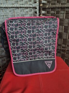 Vintage Guess Black and Pink Logo Crossbody Messenger Bag